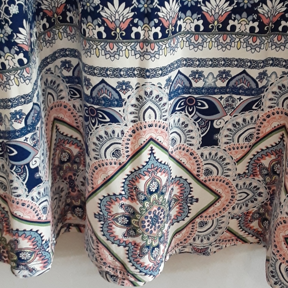 4/$25 boho southwestern print tee shirt dress small - Picture 2 of 5